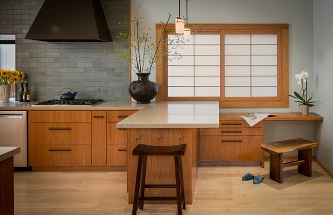 Không bố trí quá nhiều vật dụng gây mất diện tích
